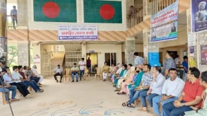 বরিশাল বিশ্ববিদ্যালয়ে শিক্ষকদের শাটডাউন কর্মসূচিতে অচল ক্যাম্পাস